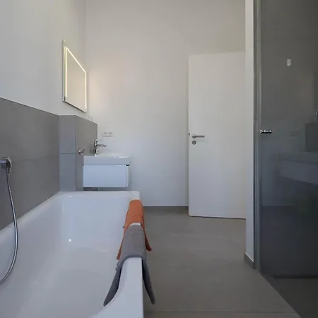 Loft Mit Viel Freiraum Im Modernem Ambiente Apartament